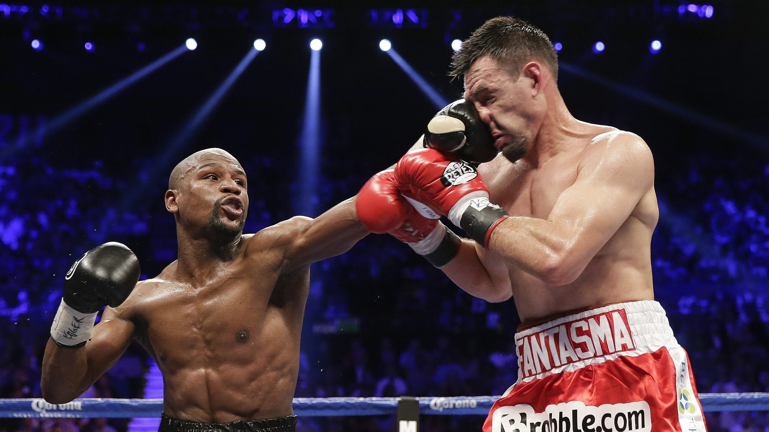 华体会网址-凯恩·瑞安：用精准传球和出色移动，使全黑队攻势更具威胁，rk凯恩