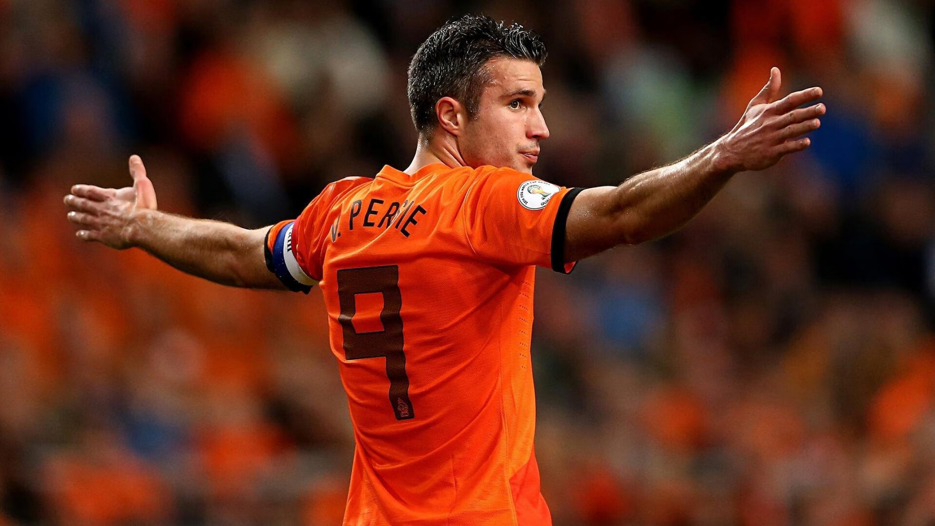 华体会app下载-艾比·德尔福：南非队防线上的定海神针，每次防守都成为亮点，艾比利德尔